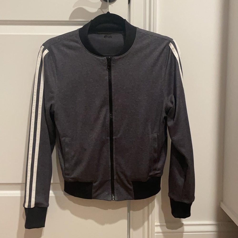 with Reversible Track Jacket - Picture 5 of 9